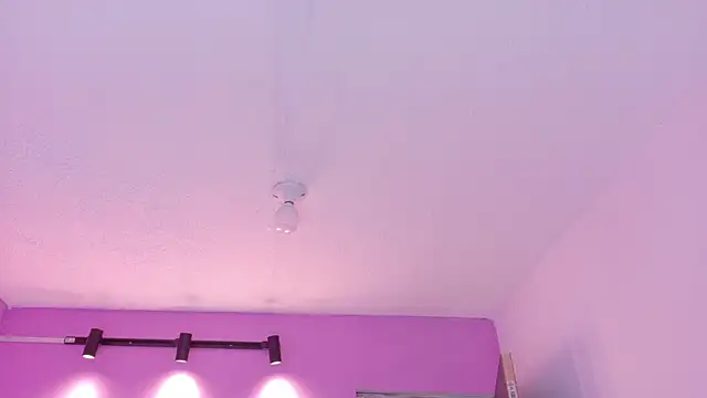 LoveQueen2 online show from March 2026 11:27:01 AM