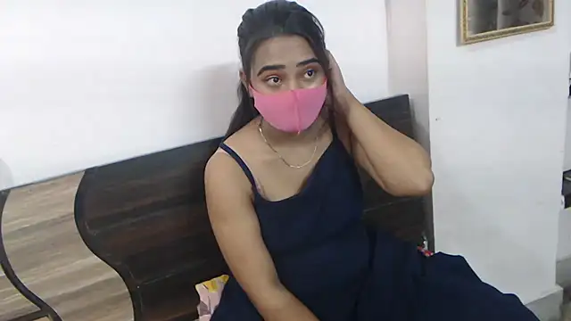 wildbabes online show from July 2026 08:33:02 PM