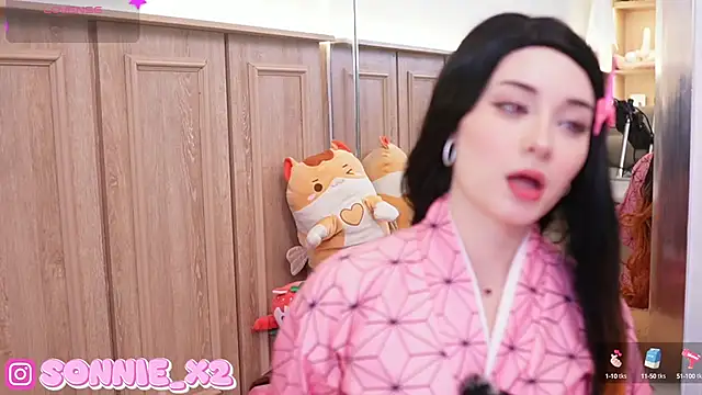 Sonnie  online show from January 2025 11:43:01 AM