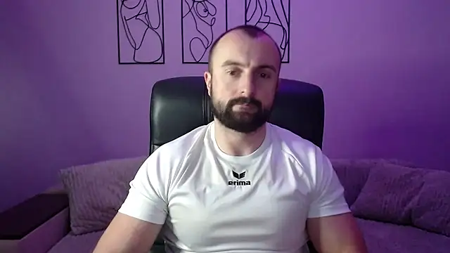 Snapshot of brindlefly6969 chatting on November 2025 11:31:02 AM brindlefly6969 online show from November 2025 11:31:02 AM