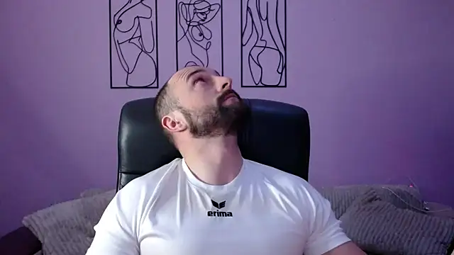 Snapshot of brindlefly6969 chatting on January 2026 12:21:02 PM brindlefly6969 online show from January 2026 12:21:02 PM