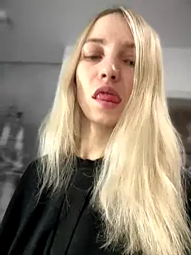 Snapshot of Adelina0001 chatting on December 2024 01:58:01 AM Adelina0001 online show from December 2024 01:58:01 AM