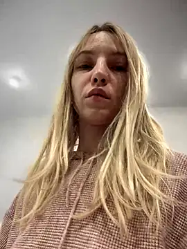 Snapshot of Adelina0001 chatting on December 2024 06:48:01 PM Adelina0001 online show from December 2024 06:48:01 PM