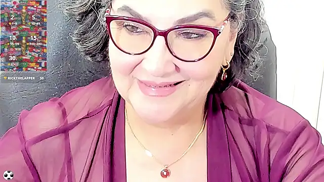 Snapshot of cataleya_mom chatting on July 2026 04:19:01 AM cataleya mom online show from July 2026 04:19:01 AM