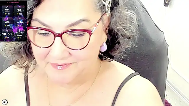 Snapshot of cataleya_mom chatting on July 2026 02:18:01 AM cataleya mom online show from July 2026 02:18:01 AM