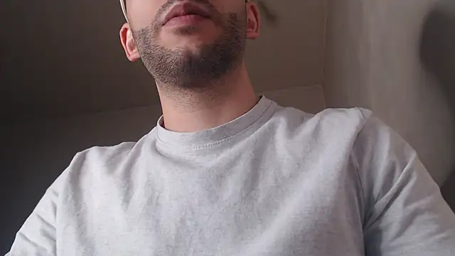 henryaxe online show from July 2026 08:24:02 PM