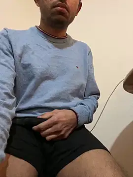 Snapshot of rhuh3991 chatting on December 2024 12:46:02 AM rhuh3991 online show from December 2024 12:46:02 AM