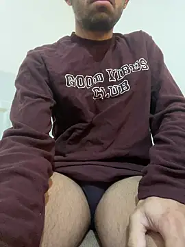 Snapshot of rhuh3991 chatting on January 2025 09:28:01 AM rhuh3991 online show from January 2025 09:28:01 AM