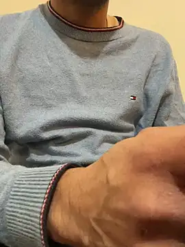 Snapshot of rhuh3991 chatting on January 2025 07:42:01 PM rhuh3991 online show from January 2025 07:42:01 PM