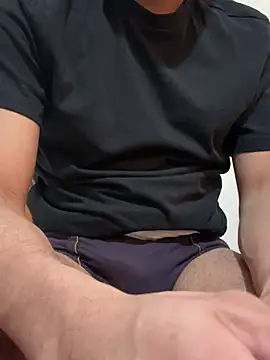 Snapshot of rhuh3991 chatting on January 2025 08:00:02 AM rhuh3991 online show from January 2025 08:00:02 AM