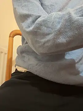 Snapshot of rhuh3991 chatting on February 2025 10:28:02 AM rhuh3991 online show from February 2025 10:28:02 AM