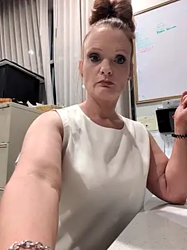 sexiginger22 online show from April 2026 09:52:01 AM