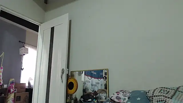AlinaWoolf  online show from June 2026 04:49:02 PM