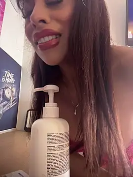 Snapshot of canela_10 chatting on May 2026 03:11:02 AM canela 10 online show from May 2026 03:11:02 AM