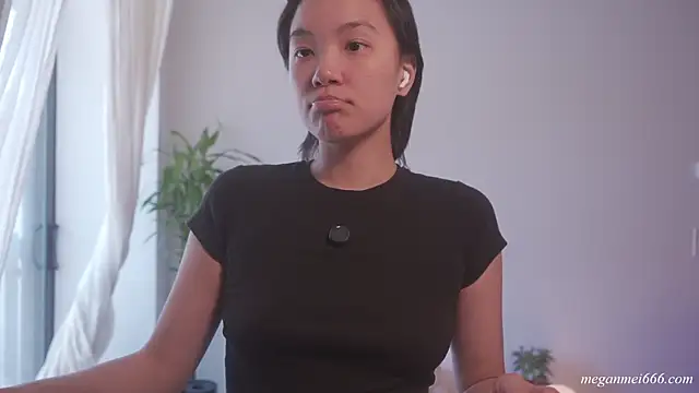 meganmei666 online show from July 2026 06:00:02 PM