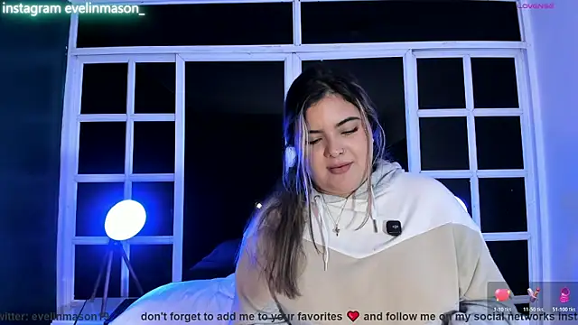 EVELIN MASON online show from April 2026 01:42:02 AM