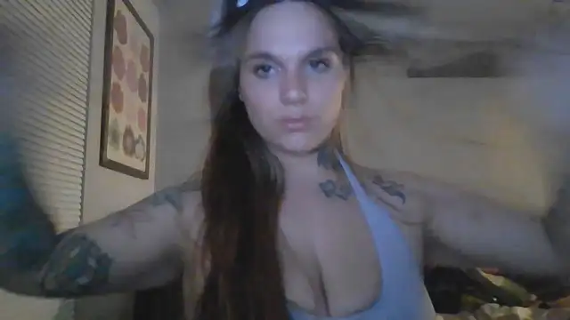 Loukoumonte online show from November 2025 04:23:02 AM