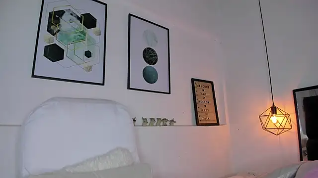 amysc online show from April 2026 12:08:02 PM