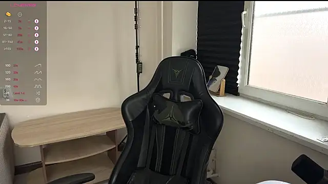 carthylovvve online show from March 2026 01:17:01 PM