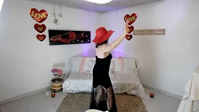 lollita 23  online show from April 2026 08:14:02 PM