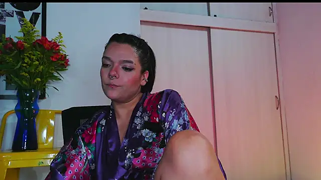 purple em69 online show from February 2026 05:22:02 AM