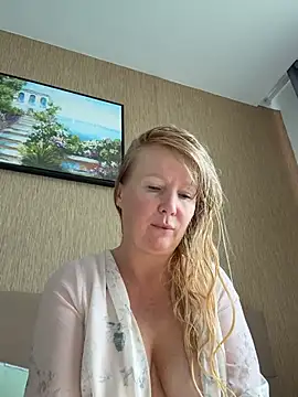 EmmaInLove23 online show from July 2026 02:19:02 AM