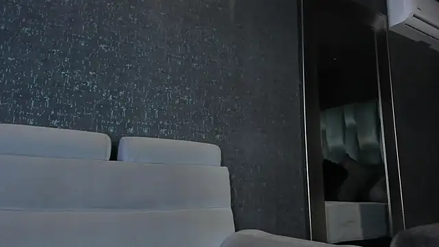 Amareto  online show from April 2026 10:13:01 AM