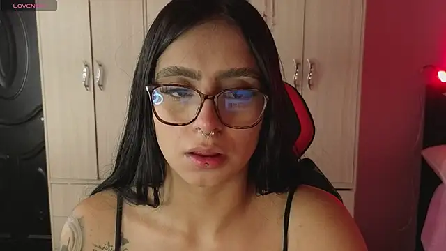 Snapshot of Andreita_Jones chatting on May 2026 02:42:02 AM Andreita Jones online show from May 2026 02:42:02 AM