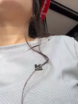 LittleDoll    online show from March 2026 12:16:01 PM