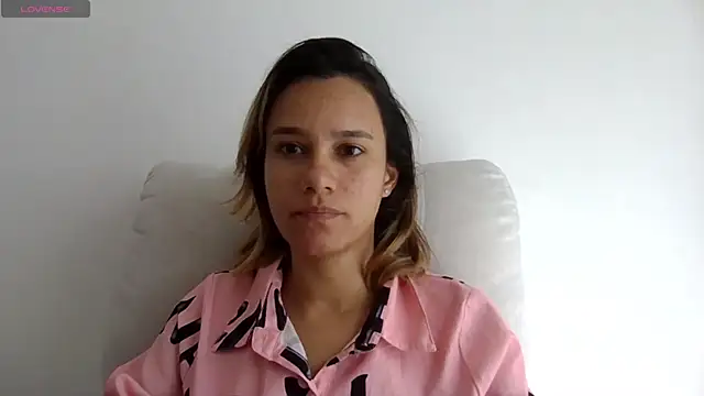Snapshot of SamanthaWatson chatting on June 2026 03:49:01 PM SamanthaWatson online show from June 2026 03:49:01 PM