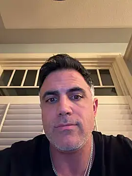 Snapshot of Bad_daddy21 chatting on March 2026 03:10:01 AM Bad daddy21 online show from March 2026 03:10:01 AM