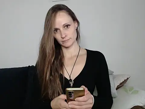 naikah714 online show from April 2026 11:44:02 AM