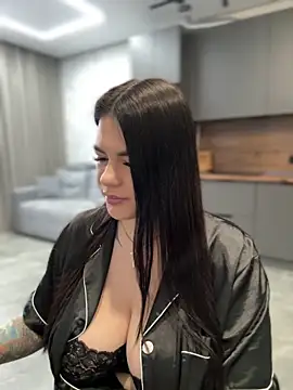 HugeBoobs- online show from February 2025 09:32:01 AM