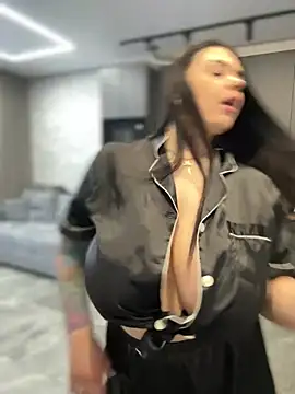 HugeBoobs- online show from February 2025 07:06:01 AM
