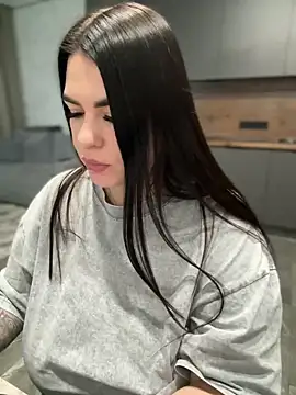 HugeBoobs- online show from March 2025 04:22:02 PM