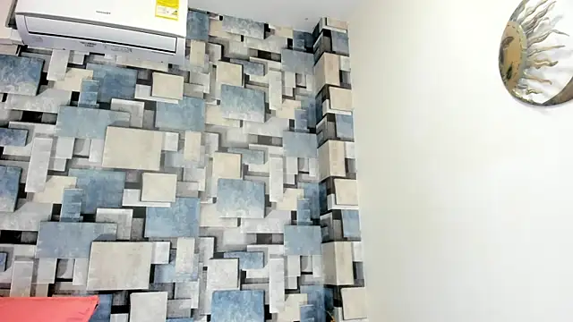 Snapshot of angel_dthroatt chatting on April 2026 12:03:01 PM angel dthroatt online show from April 2026 12:03:01 PM