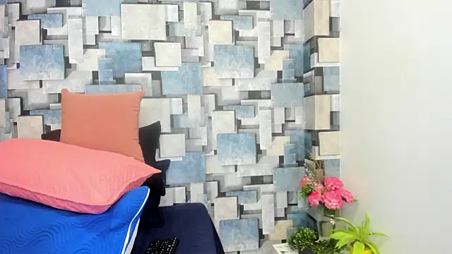 Snapshot of angel_dthroatt chatting on May 2026 12:13:02 PM angel dthroatt online show from May 2026 12:13:02 PM