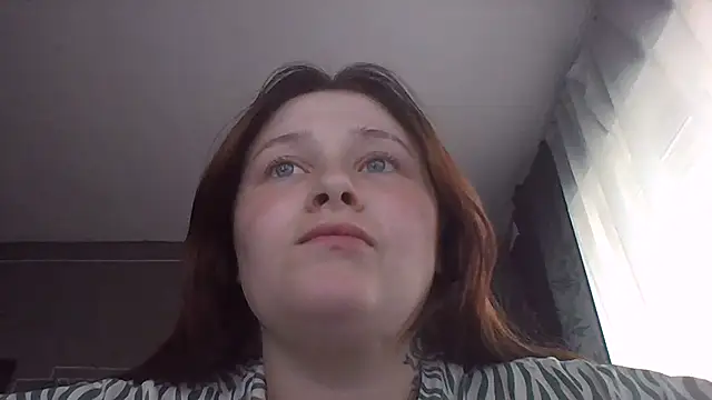 Snapshot of Light_Luna chatting on June 2026 02:15:01 PM Light Luna online show from June 2026 02:15:01 PM