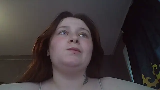 Snapshot of Light_Luna chatting on June 2026 03:04:02 PM Light Luna online show from June 2026 03:04:02 PM