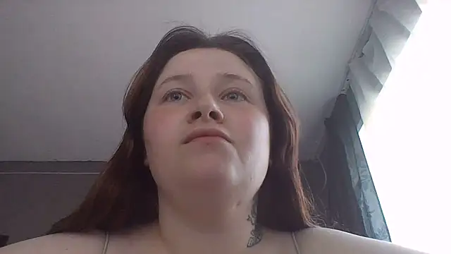 Snapshot of Light_Luna chatting on June 2026 01:24:02 PM Light Luna online show from June 2026 01:24:02 PM