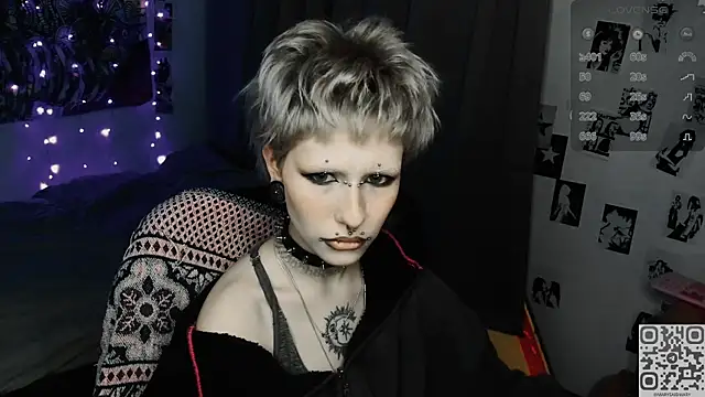 say mary online show from April 2026 09:49:02 PM