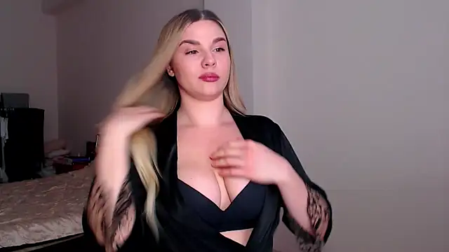 MiaMurMur online show from March 2026 10:54:02 AM