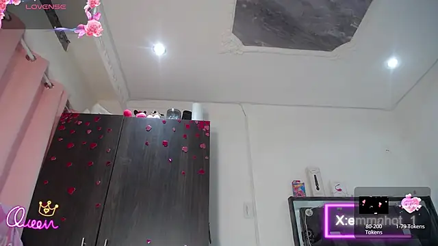 emma hoot1 online show from April 2026 09:37:02 PM