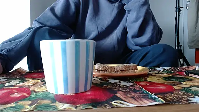 Snapshot of Cordt30 chatting on March 2026 03:05:01 PM Cordt30 online show from March 2026 03:05:01 PM