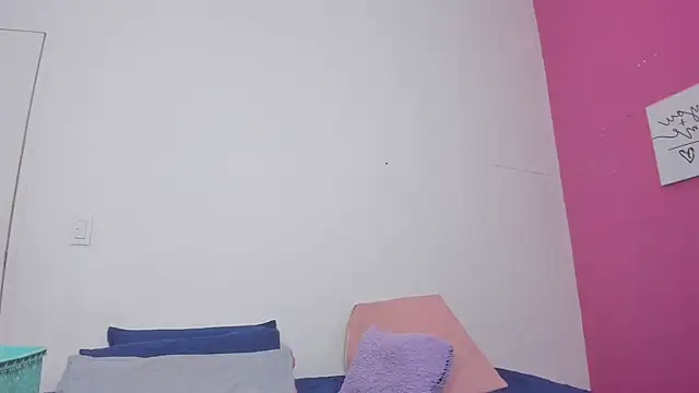 Snapshot of little_sam_ chatting on February 2025 03:08:02 AM little sam online show from February 2025 03:08:02 AM