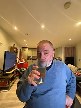 LondonTeffy online show from March 2026 10:15:01 PM