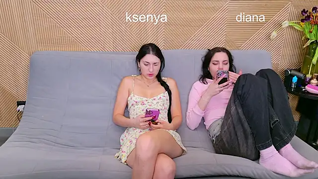 Ksenny online show from March 2026 04:07:02 AM