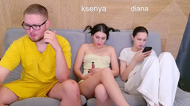 Snapshot of Ksenny chatting on June 2026 06:22:01 AM Ksenny online show from June 2026 06:22:01 AM