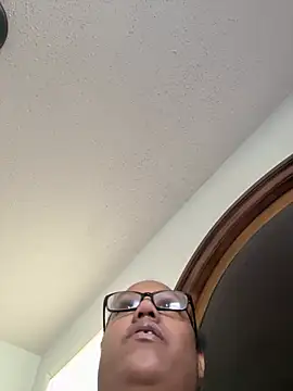 ebonyred online show from March 2026 03:16:02 PM