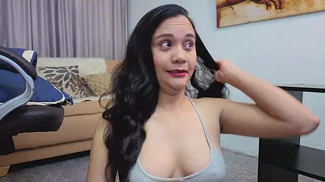mariiana murillo01 online show from June 2026 04:06:01 AM